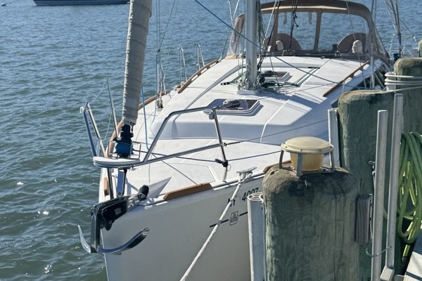 38ft Dufour Yacht For Sale