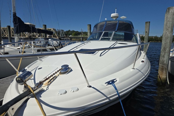 MAHALO 32ft Sea Ray Yacht For Sale
