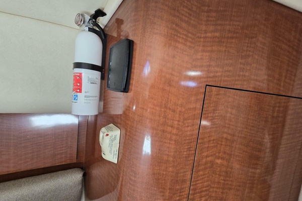 MAHALO 32ft Sea Ray Yacht For Sale