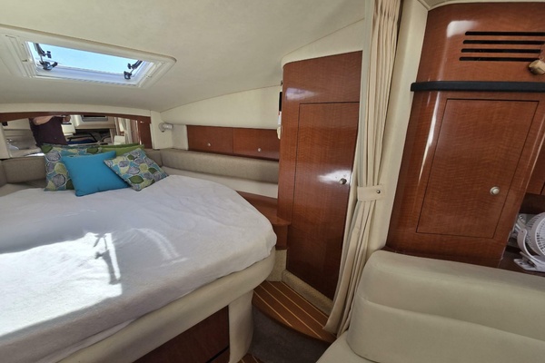 MAHALO 32ft Sea Ray Yacht For Sale