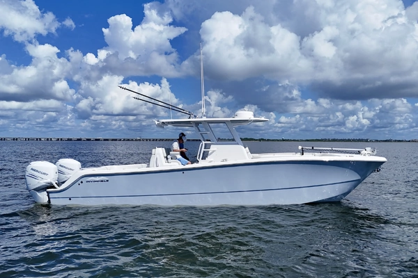 2022 Invincible 33 Catamaran