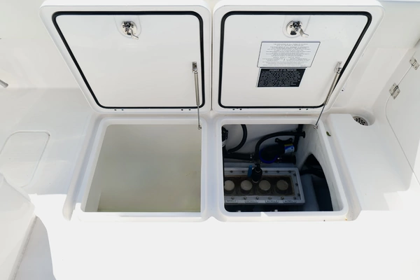 Invincible 33 Catamaran Yacht For Sale