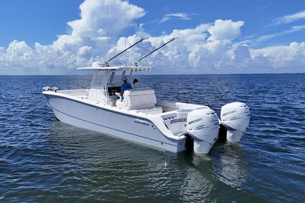 33ft Invincible Yacht For Sale