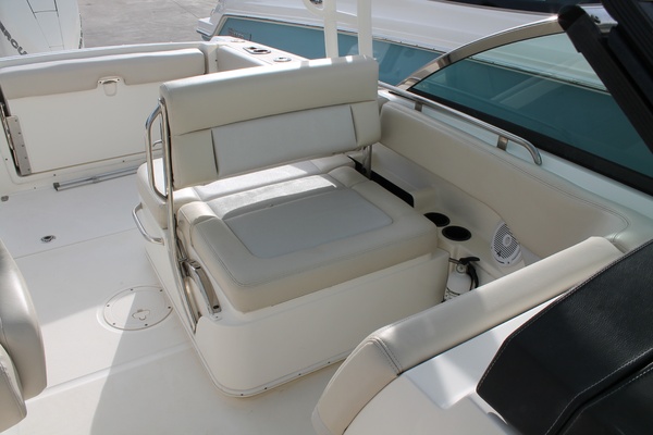 23ft Boston Whaler Yacht For Sale