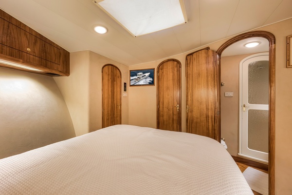 Twin Tales  63ft Hines Farley Yacht For Sale