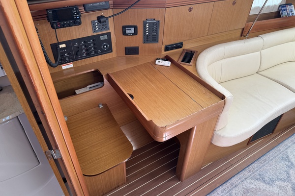 Schmitten 42ft Jeanneau Yacht For Sale