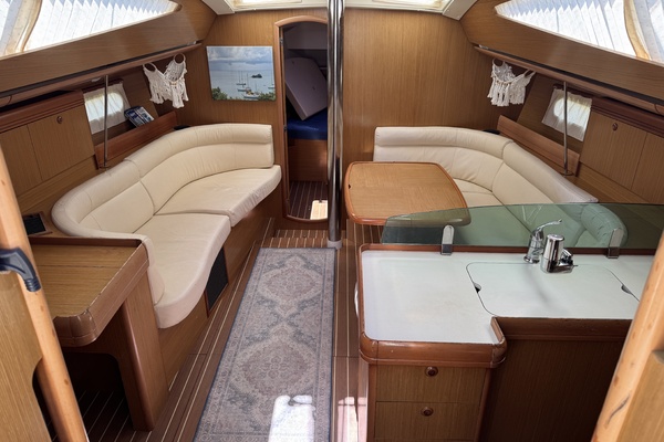 Schmitten 42ft Jeanneau Yacht For Sale