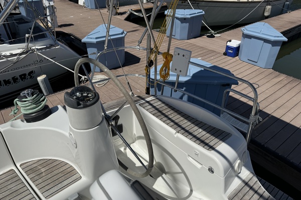 Schmitten 42ft Jeanneau Yacht For Sale