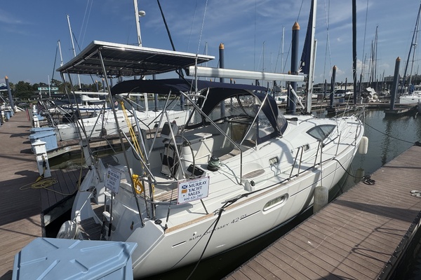 Schmitten 42ft Jeanneau Yacht For Sale