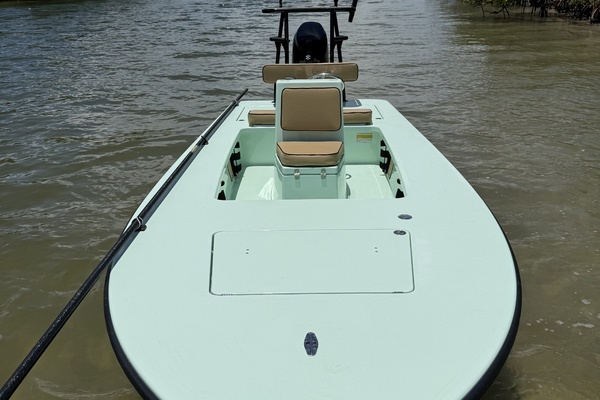18ft Dolphin Yacht For Sale
