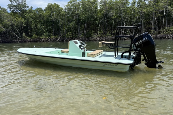 18ft Dolphin Yacht For Sale