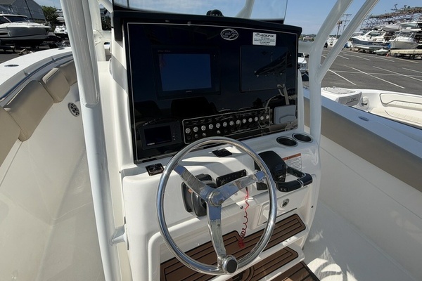28ft Sea Fox Yacht For Sale