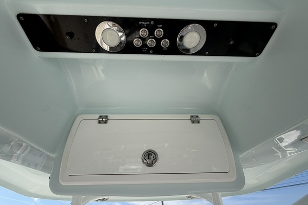 28ft Sea Fox Yacht For Sale
