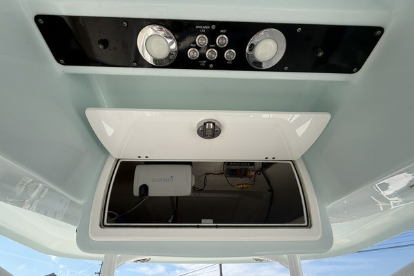 28ft Sea Fox Yacht For Sale