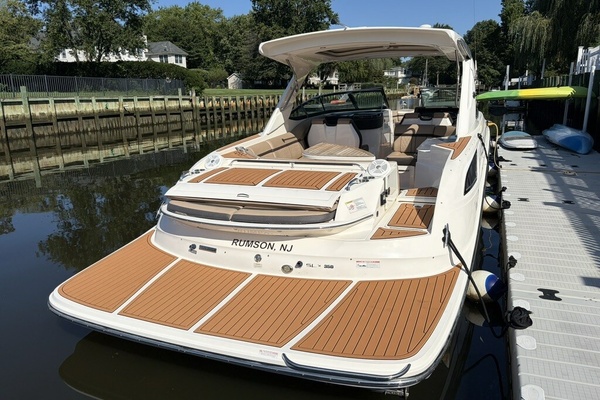 35ft Sea Ray Yacht For Sale