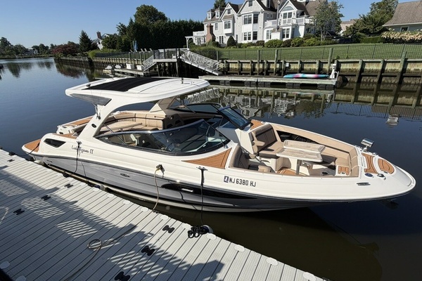 35ft Sea Ray Yacht For Sale