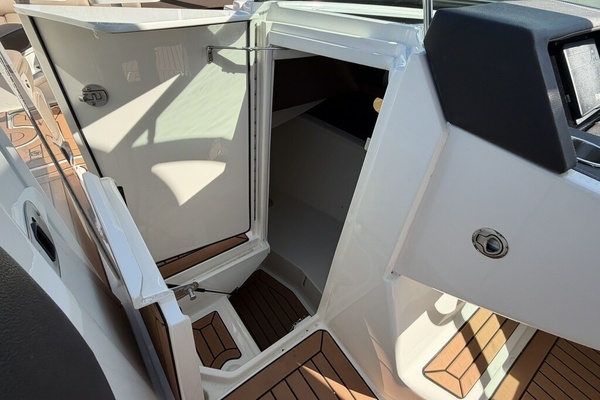 35ft Sea Ray Yacht For Sale