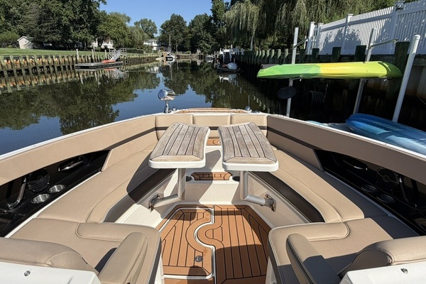 35ft Sea Ray Yacht For Sale