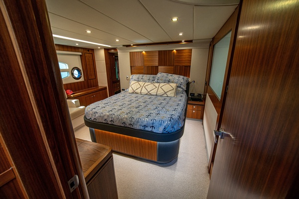 Six Pack  60ft Riviera Yacht For Sale