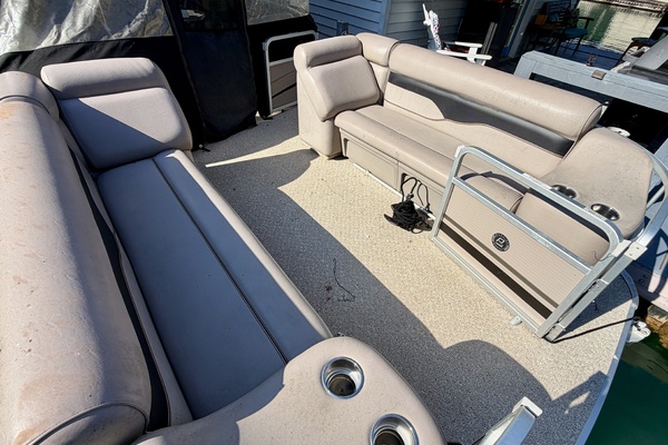47ft Custom Yacht For Sale