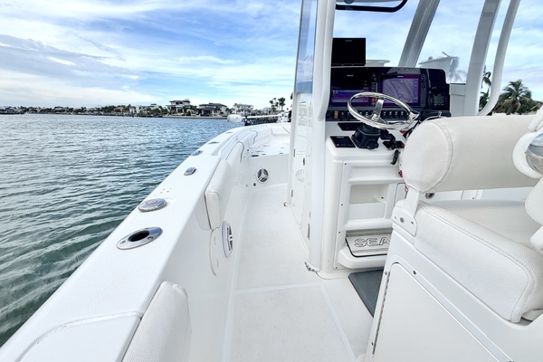 27ft Sea Hunt Yacht For Sale