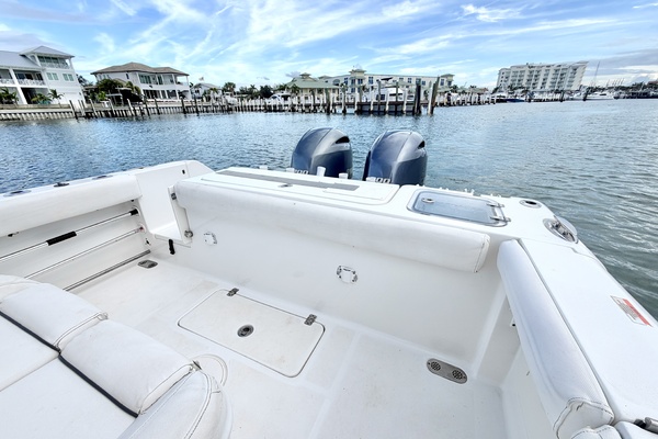 27ft Sea Hunt Yacht For Sale