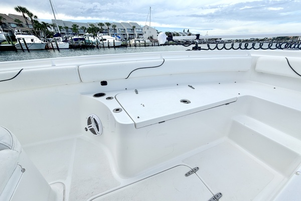 27ft Sea Hunt Yacht For Sale