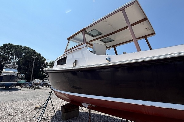 Black Dog 29ft Dyer Yacht For Sale
