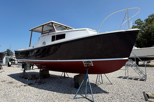 Black Dog 29ft Dyer Yacht For Sale