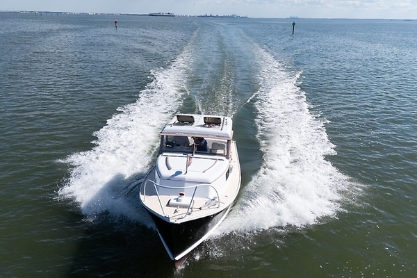 Black Dog 29ft Dyer Yacht For Sale