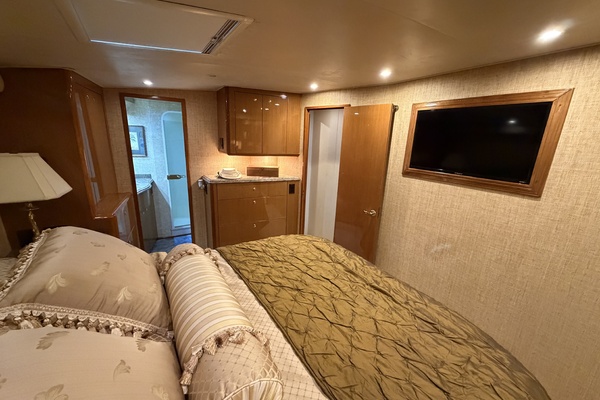 Pasion 65ft Viking Yacht For Sale
