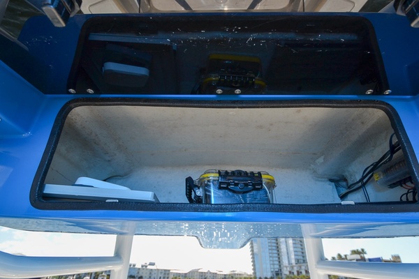 28ft Blue Wave Yacht For Sale