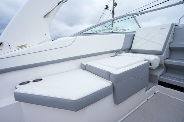 26ft Regal Yacht For Sale