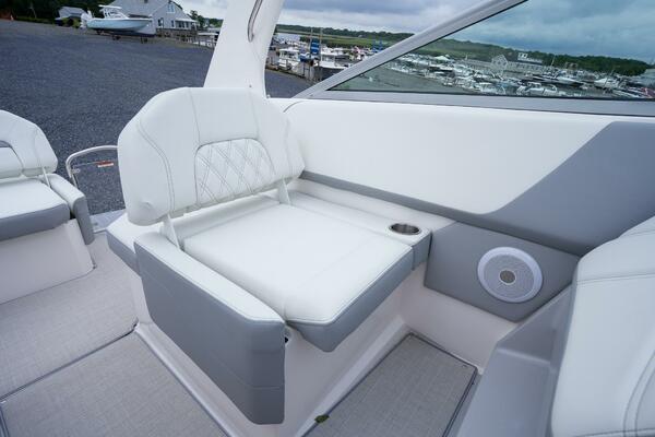 26ft Regal Yacht For Sale