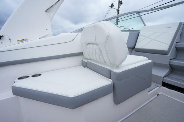 26ft Regal Yacht For Sale