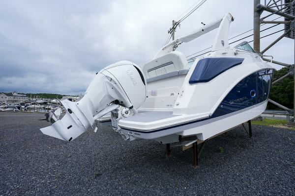 26ft Regal Yacht For Sale