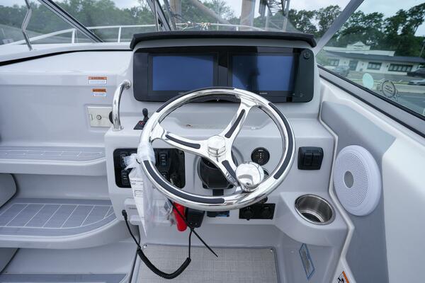 26ft Regal Yacht For Sale