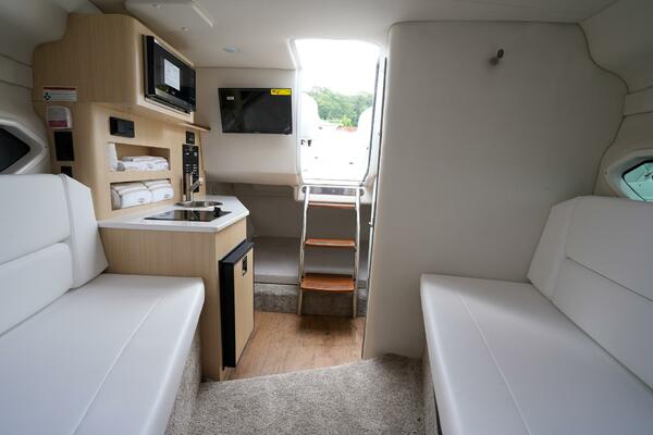 26ft Regal Yacht For Sale