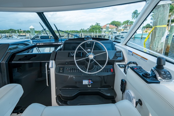 Rockfish V 42ft Tiara Yachts Yacht For Sale