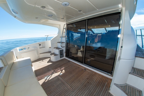 47 Azimut 2008 10
