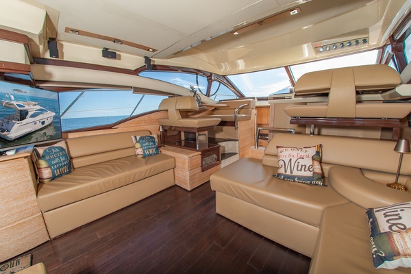 47 Azimut 2008 18