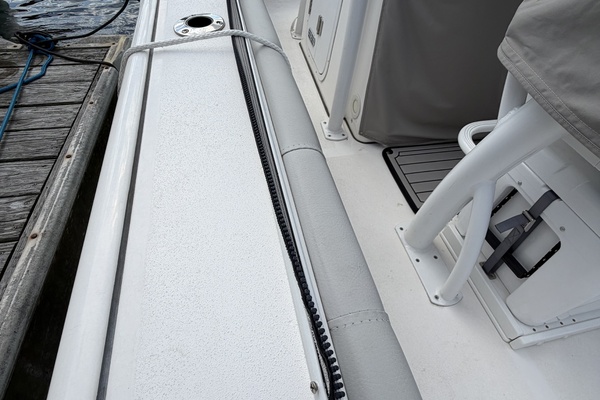 24ft Sea Fox Yacht For Sale