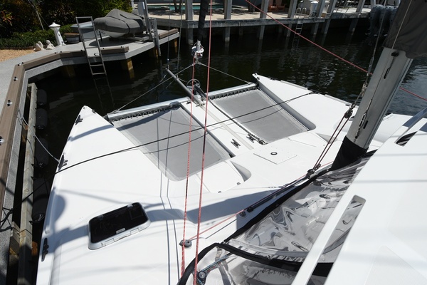 Lady Grey 30ft Maine Cat Yacht For Sale