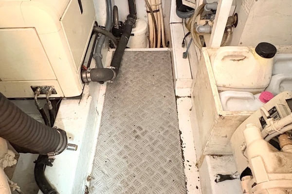 56ft Sunseeker Yacht For Sale