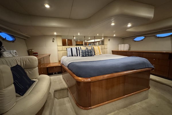 56ft Sunseeker Yacht For Sale