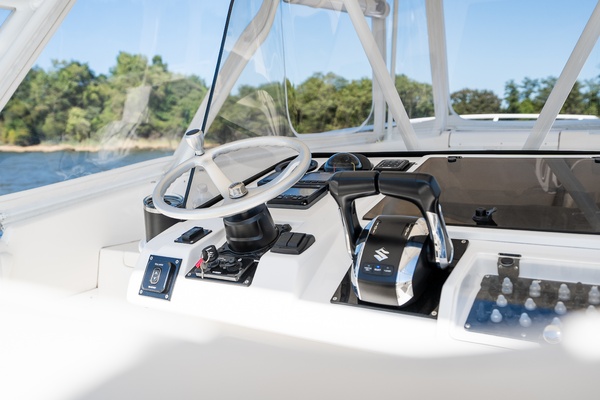 Mac  amp  Seas 36ft Intrepid Yacht For Sale
