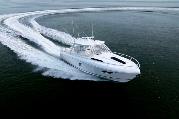 Legacy 40ft Intrepid Yacht For Sale