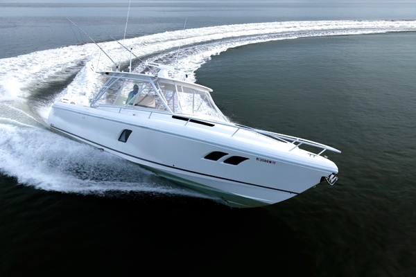 Legacy 40ft Intrepid Yacht For Sale