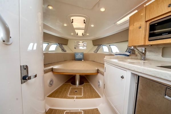 Legacy 40ft Intrepid Yacht For Sale