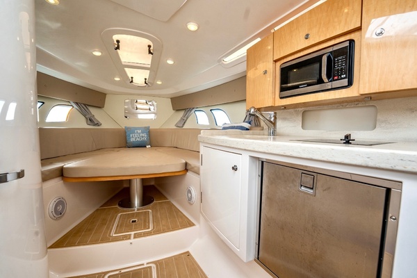 Legacy 40ft Intrepid Yacht For Sale